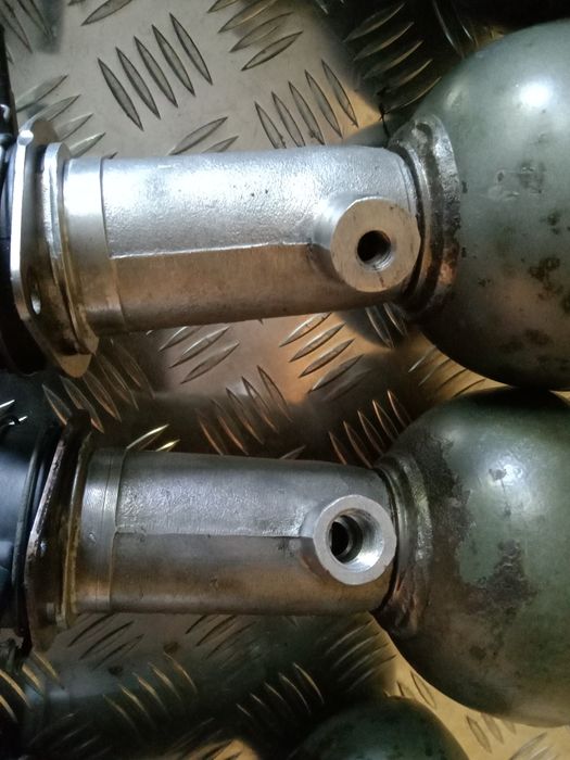 Siłownik citroen C5 tył