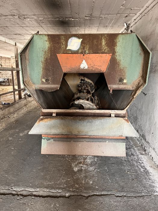 Paszowóz prasa rolnicza