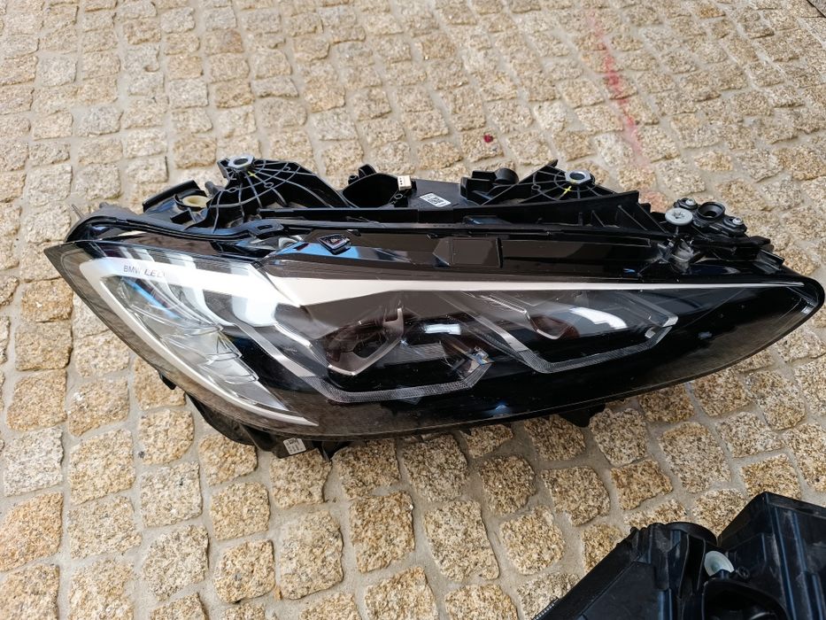 Farol BMW série 4 G22 Full Led