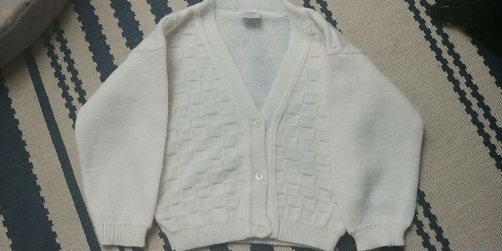 Sweter sweterek biały rozpinany 92