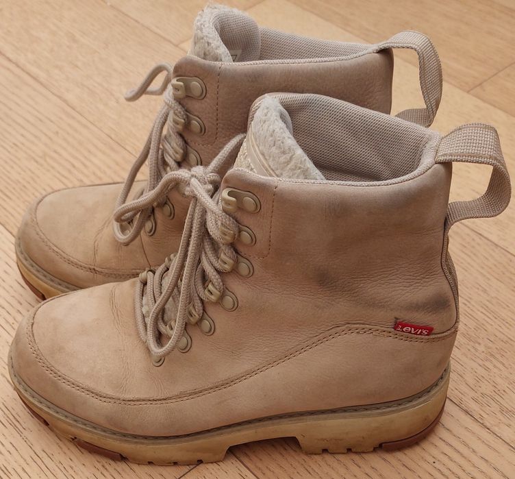 Ботинки женские LEVI"S