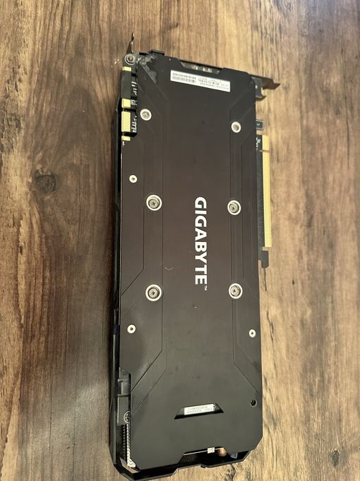Vendo placa grafica GTX 1070 G1 gaming