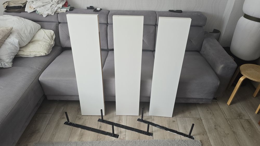 3 pólki Ikea Lack wiszące białe