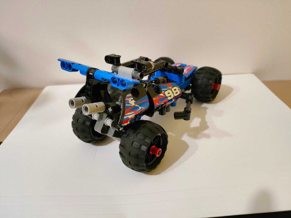 Lego Technic 42010 Samochód off-road