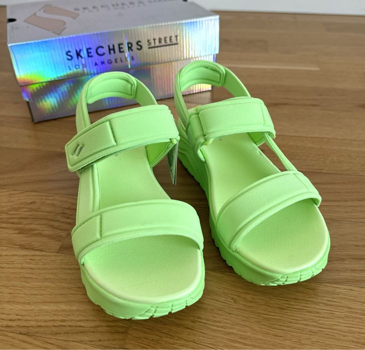 Дитячі сандалі Skechers Uno Lite 34 розмір