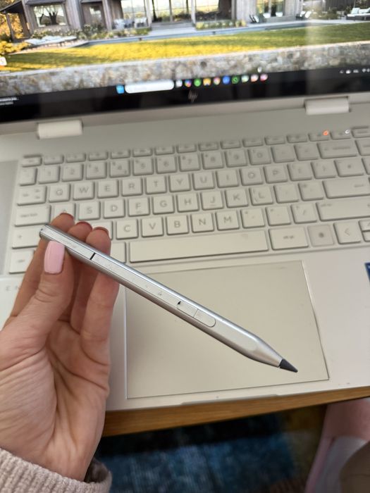 Laptop HP Envy 15’ convertiable 360 stopni