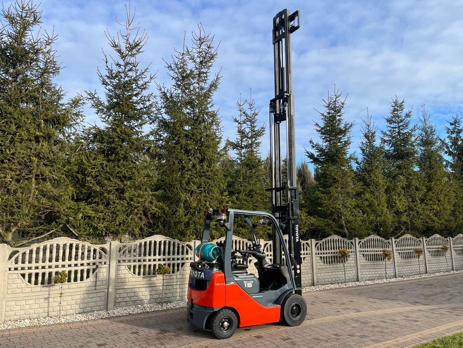 Wózek widłowy gazowy TOYOTA Tonero 15 - 8FG15F - 2019 rok
