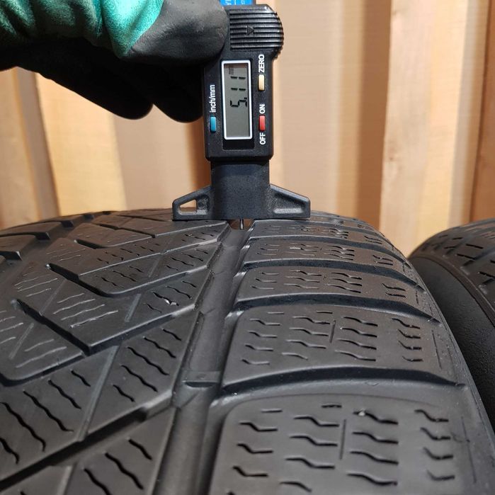 Pirelli Sottozero 3 225/60/17 Шини Зимові (4шт) з Європи б/в Р17