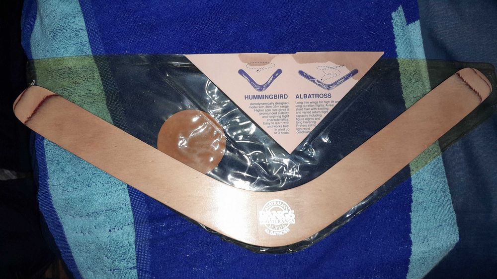 Vendo 2 Boomerangs novos