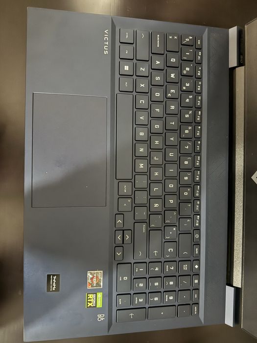 HP victus portatil