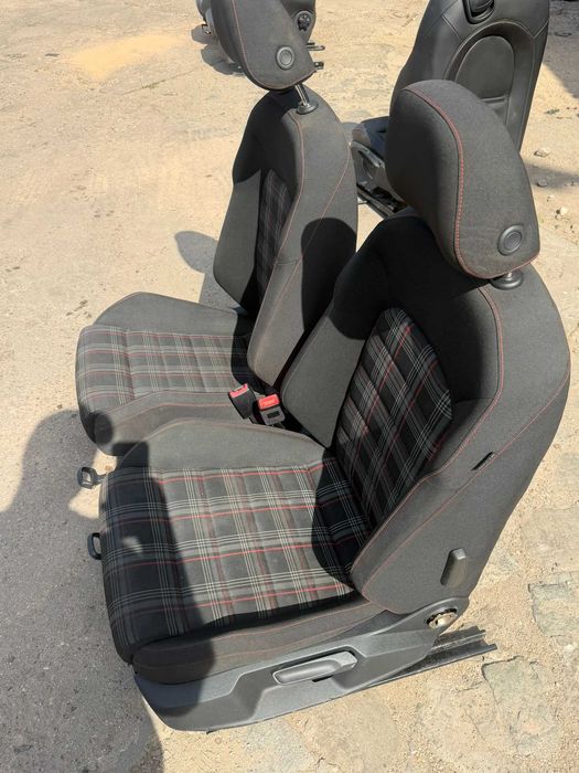 fotele golf vii GTI