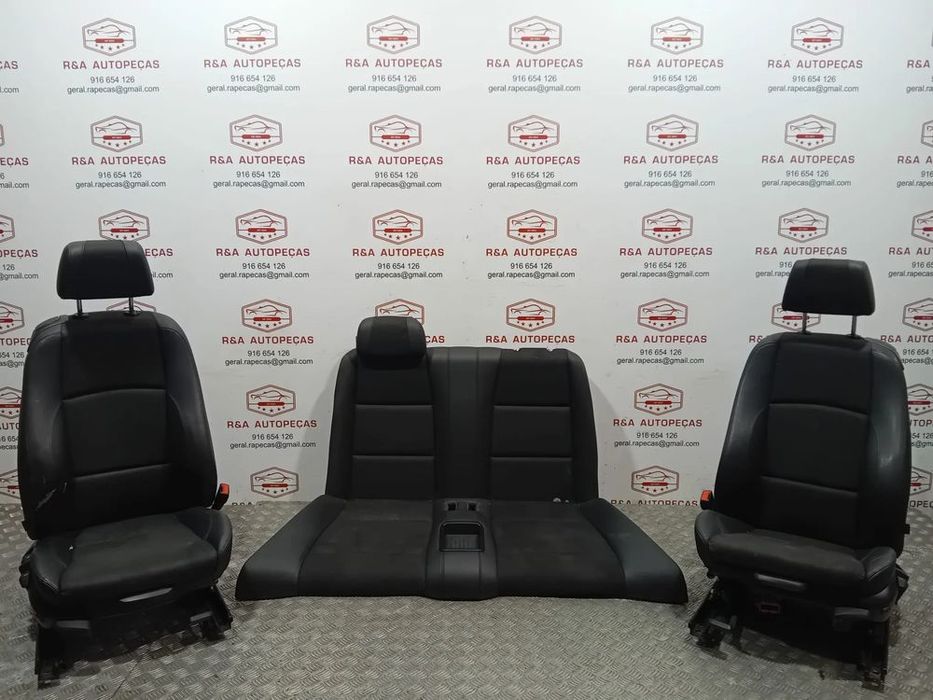 Conjunto de Bancos BMW Serie 1 Cabriolet E88 Pack M Pele e Tecido