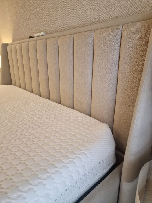 Cama super King Size c estrado + colchão vicoelástico