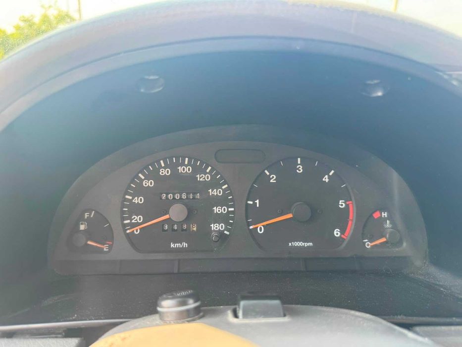 Suzuki Vitara 2000 1.9 Diesel - Pronto a Andar, Revisões em Dia