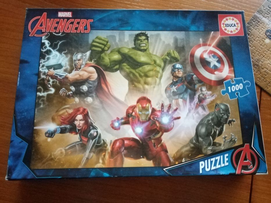 Puzzle Avengers 1000 peças