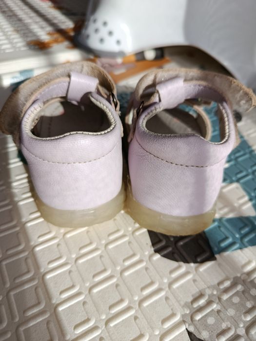 Sandałki dziecięce rozm 19 clibee