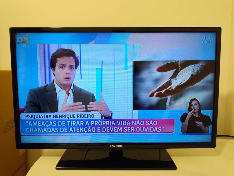 TV Samsung 32” UE32EH4000 – Funcional