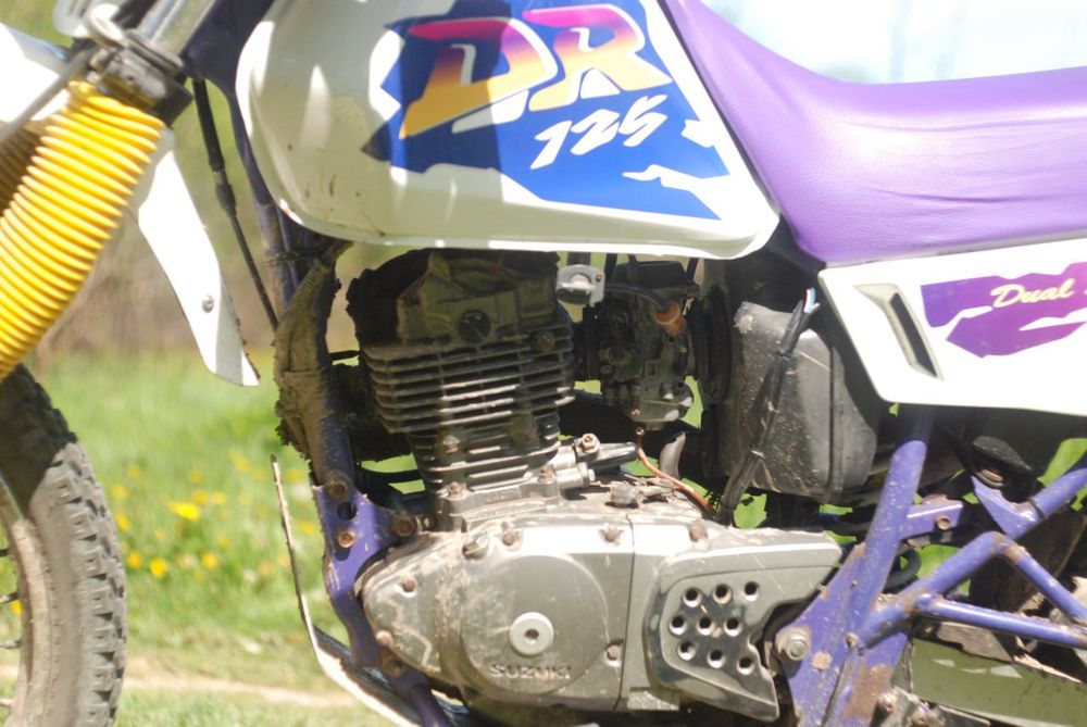 Suzuki dr 125 SE