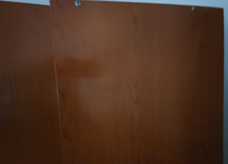 Guarda-fatos com 3 portas