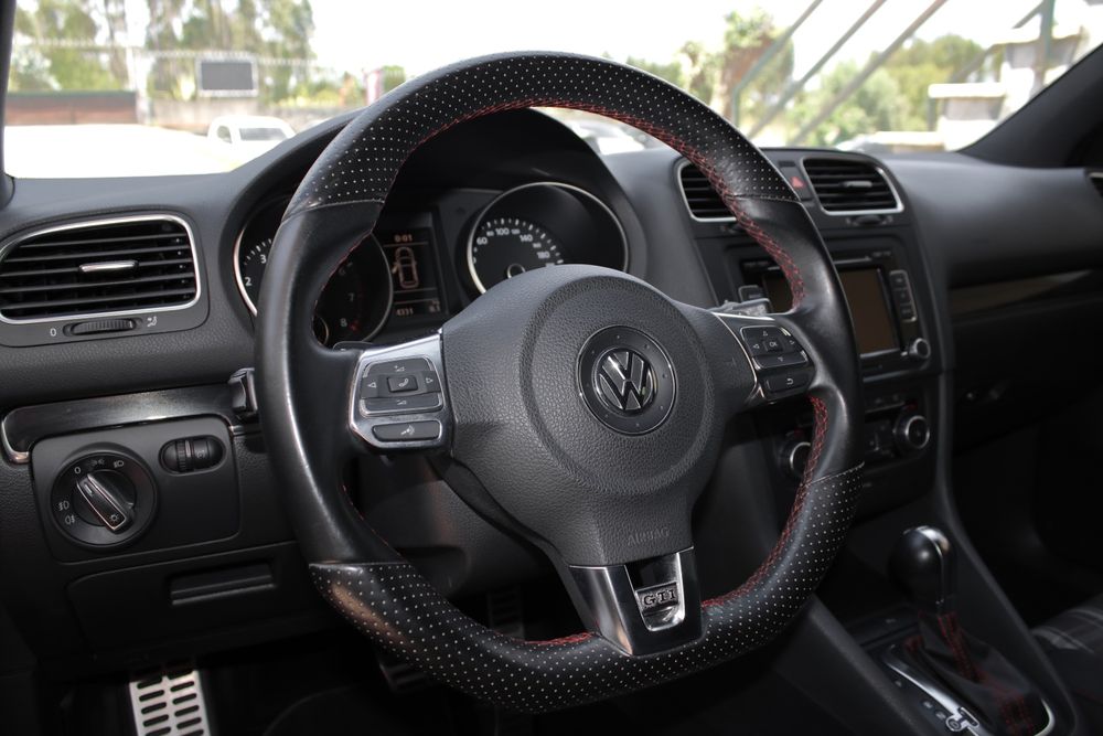 VW Golf 6 GTI DSG 2.0 TSI 211CV  (229€/Mês)