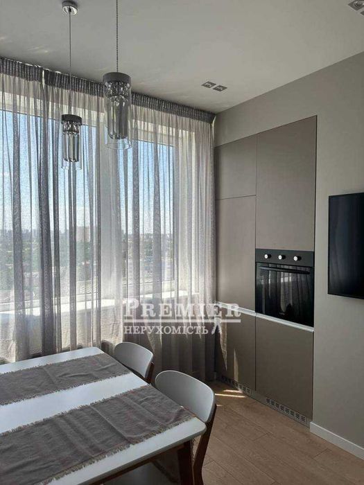Великий Фонтан! Продам 1-к. 50м² з новим ремонтом. Програми