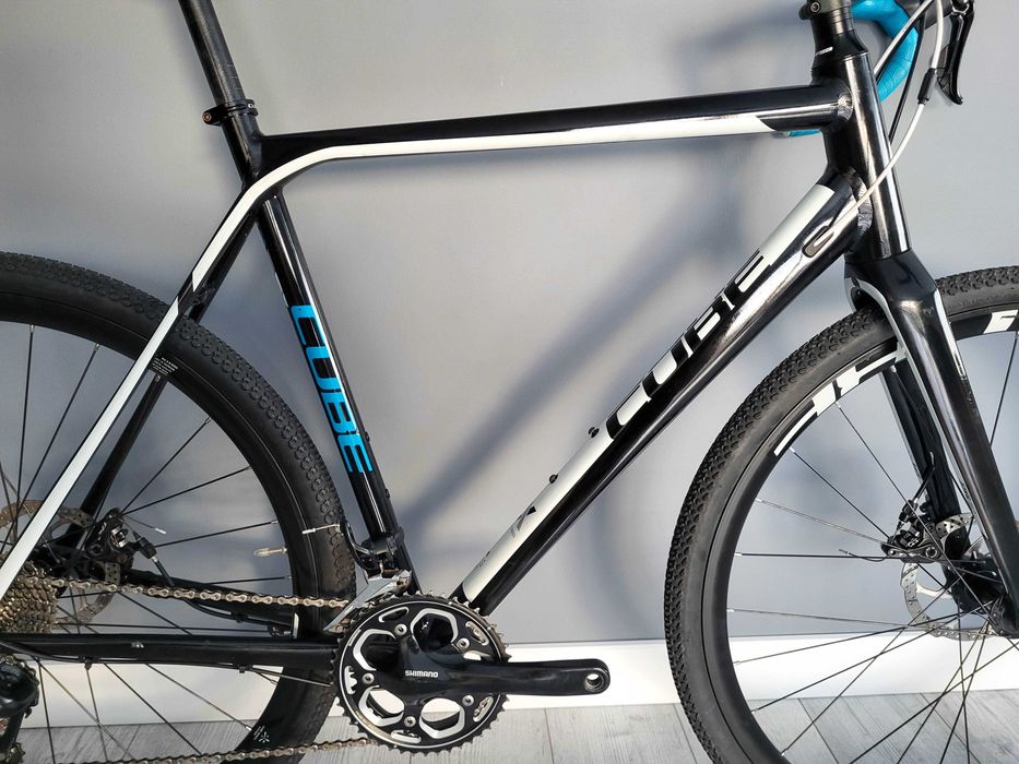 CUBE CROSS RACE Disc / Shimano 105 / GRAVEL / rozmiar 58