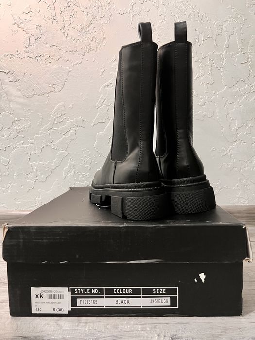 Челсі Missguided