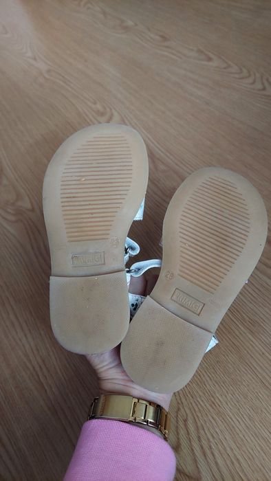 Sandałki skórzane Primigi r.26