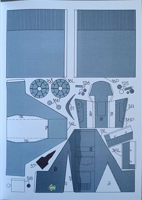 Model kartonowy HOBBY MODEL 21: samolot F-15C