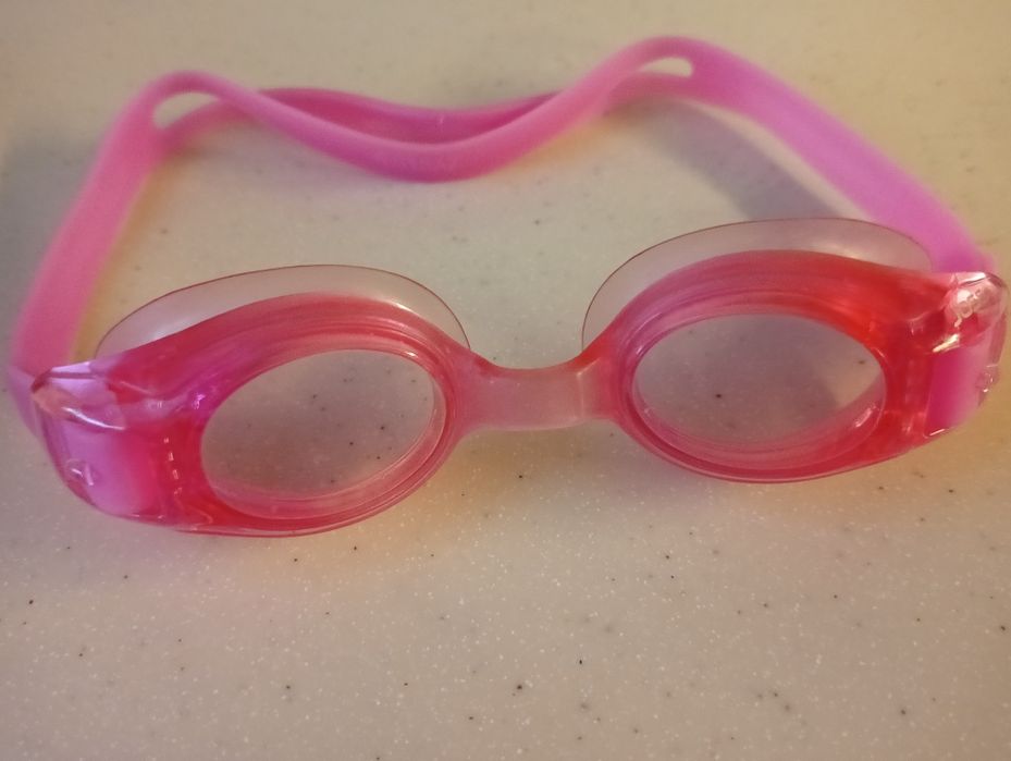 Дитячі шапочки для плавання + окуляри в подарунок.