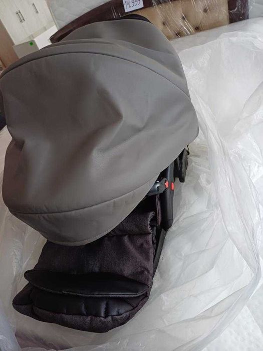 Продам дитячу коляску