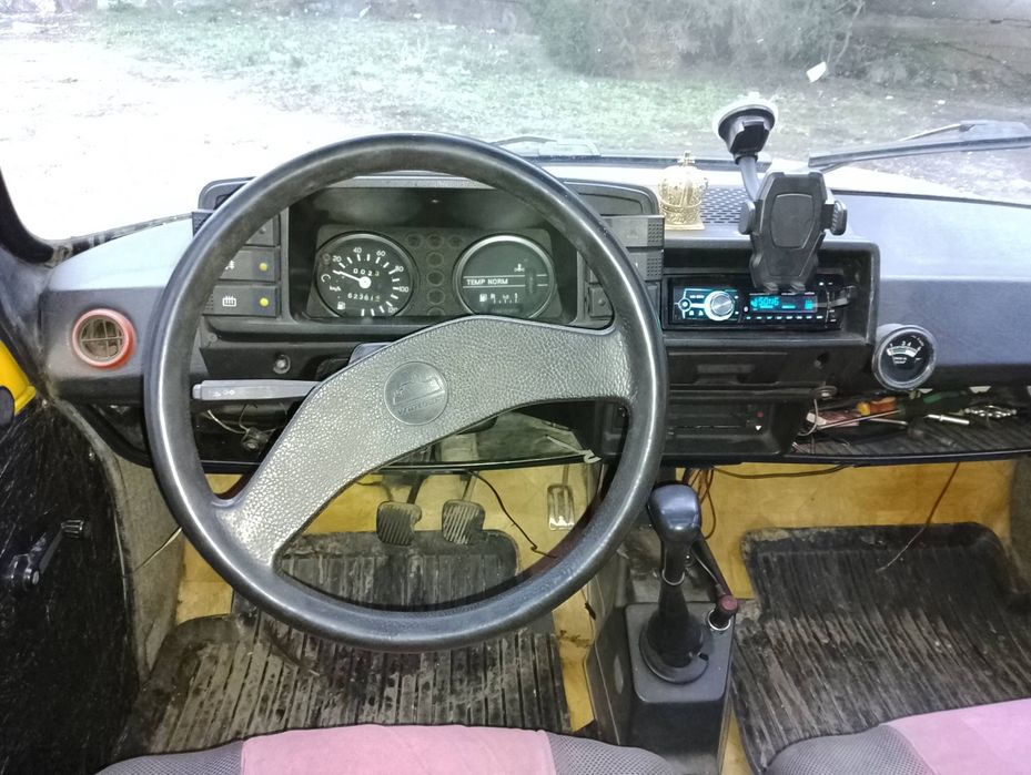 Продам  Wartburg 1.3
