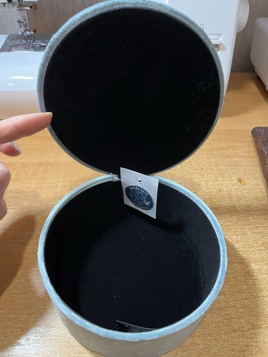 Шкатулка для украшений