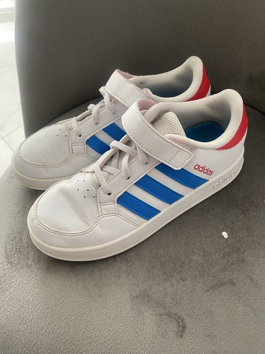 Кросівки adidas 35 розмір