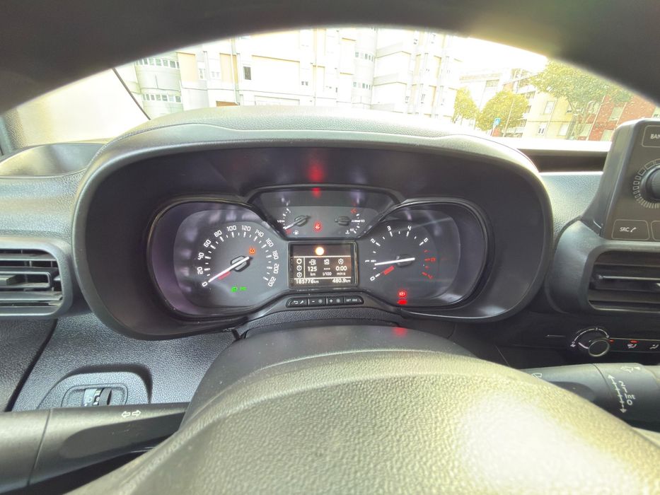 Citroën Berlingo 1.5D 102cv 5 Lugares 2020 urgente