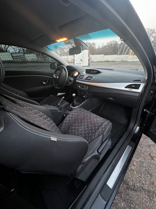 Продам власне авто RENAULT MEGANE