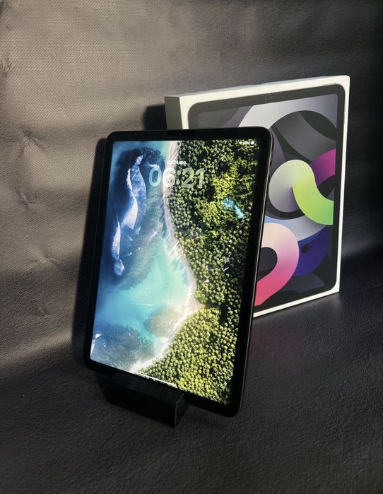 IPad Air 5 M1 256Gb Space Grey АКБ 94% Айпад Аир 5 256ГБ