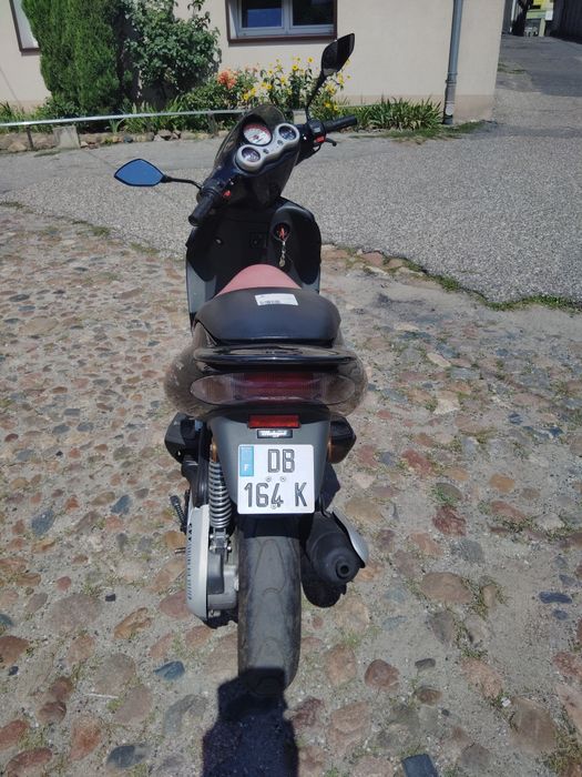 Malaguti F15 50cm3 2008r Owiewki lampy licznik śilnik elektry kołaka