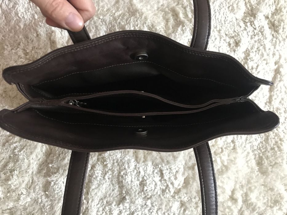 Carteira castanha pele