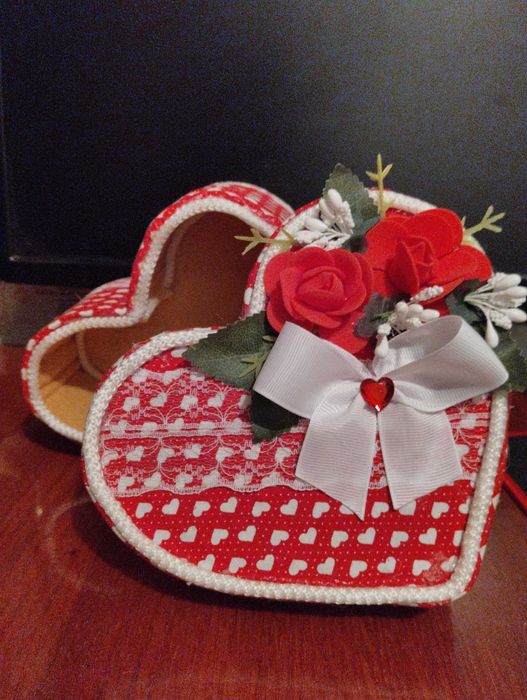 Объемные композиции  ко дню святого Валентина ручной работы