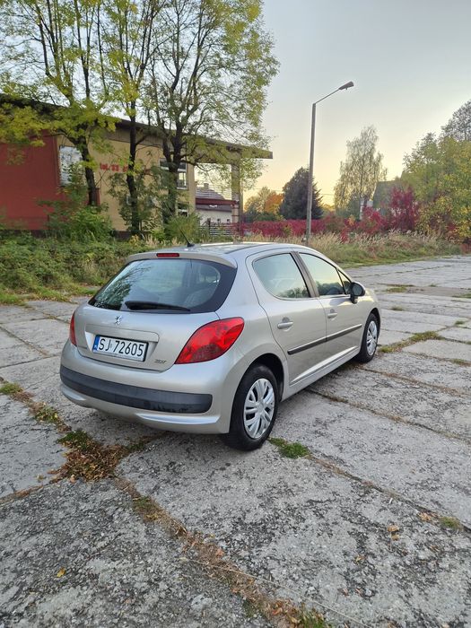 Peugeot 207 1.4 benzyna 2008