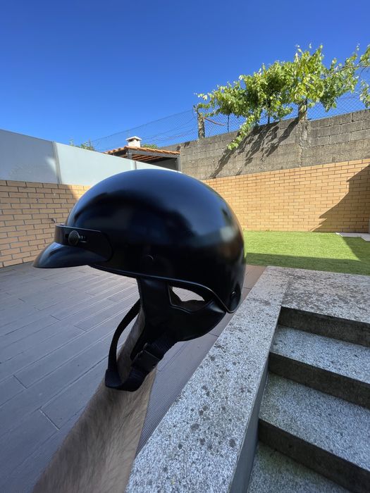 Vendo ou troco capacete novos