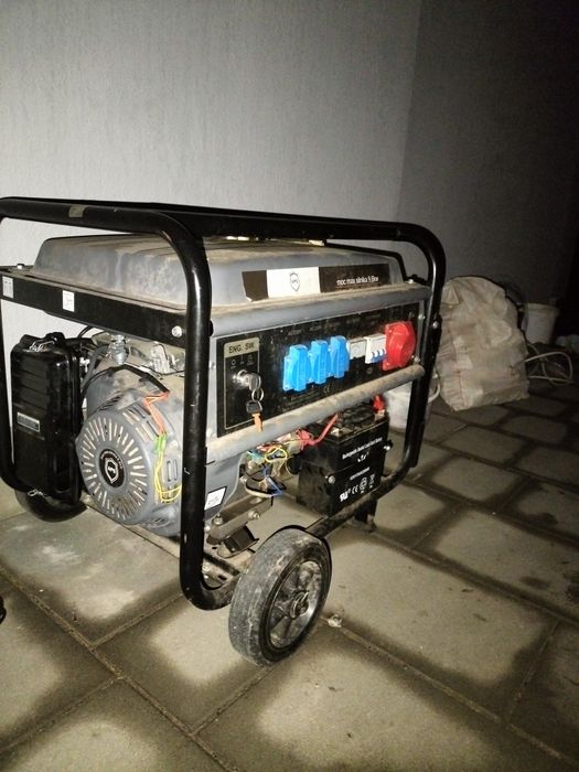 Продам генератор