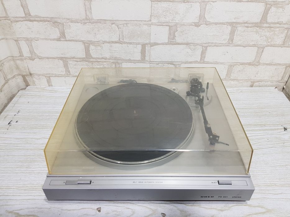 Віниловий програвач UHER PS 921, 33/44 об/хв, б/у з Німеччини