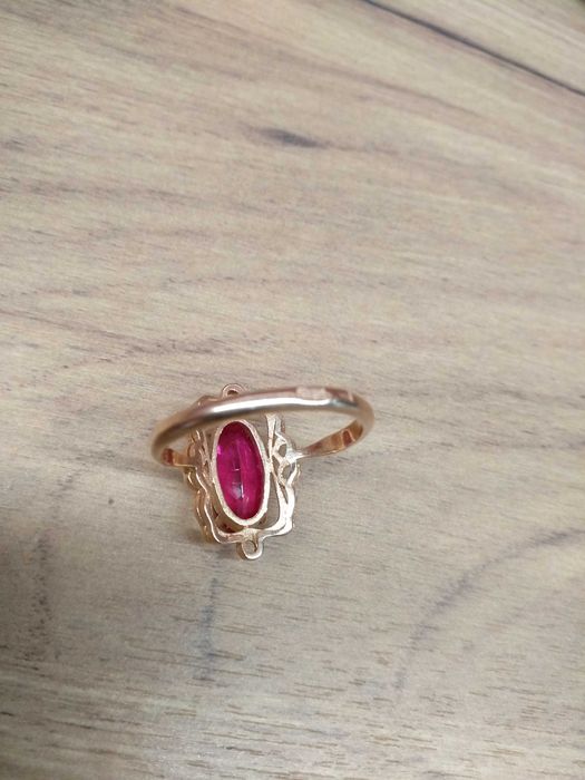 Stary Pierścionek złoty 583 z rubinem PRL