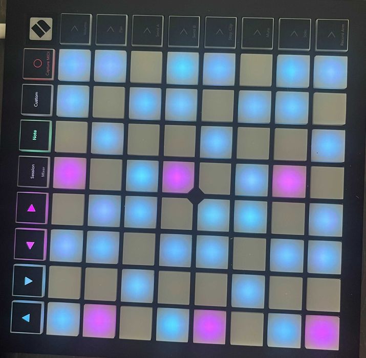 Novation Launchpad X - Controlador de Midi para Ableton Live e DAW