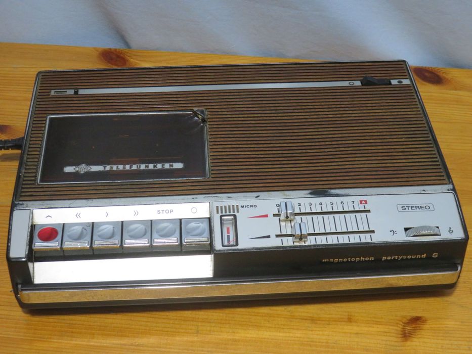Telefunken Vintage Portable Cassette Player/Recorder Magnetophon