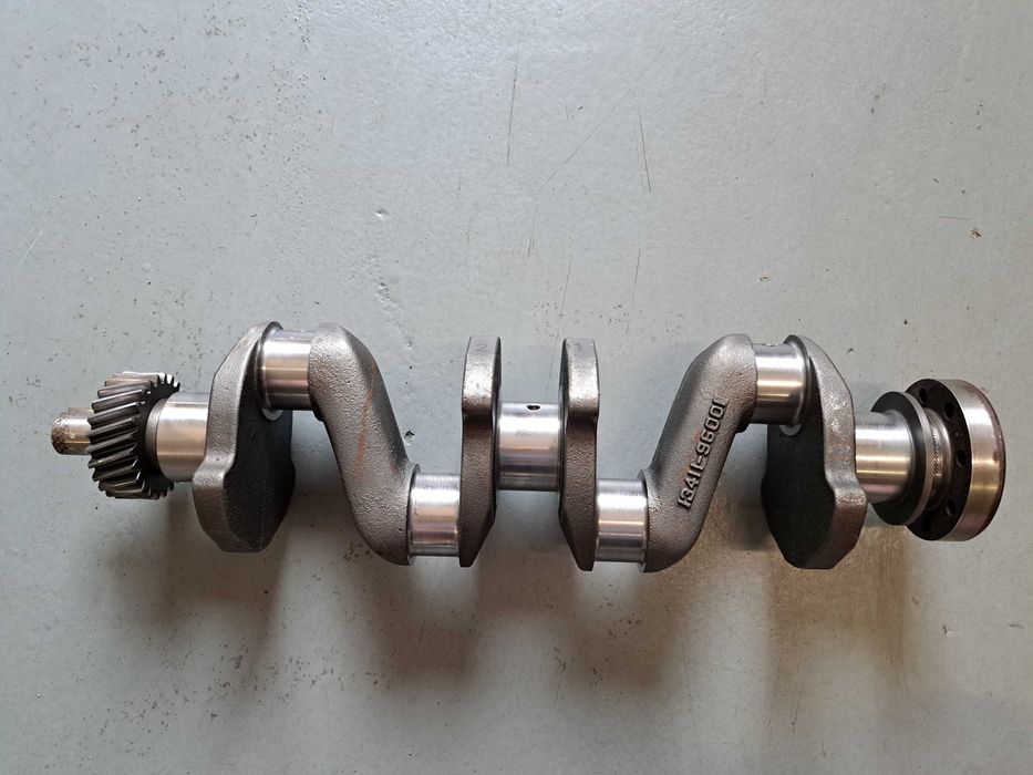 Wał korbowy silnika TOYOTA 4P - Wózek widłowy - po regeneracji