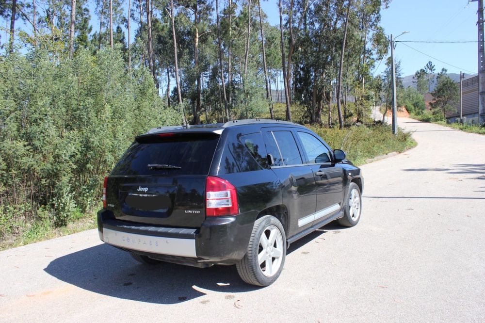 Jeep compass 2001433587007175403522