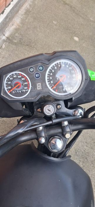 Продам Mustang foxi 150